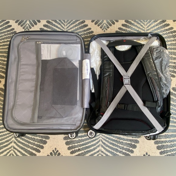 Samsonite Omni PC Hardside Expandable Carry-ON with Spinner Wheels, Black, 20'' - Picture 4 of 12